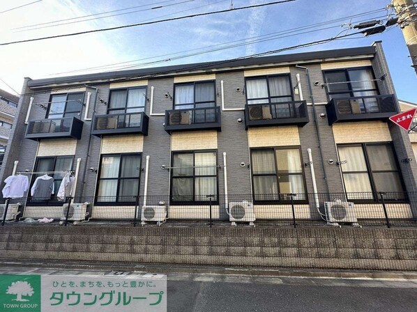 レオパレスブランデール島根の物件外観写真